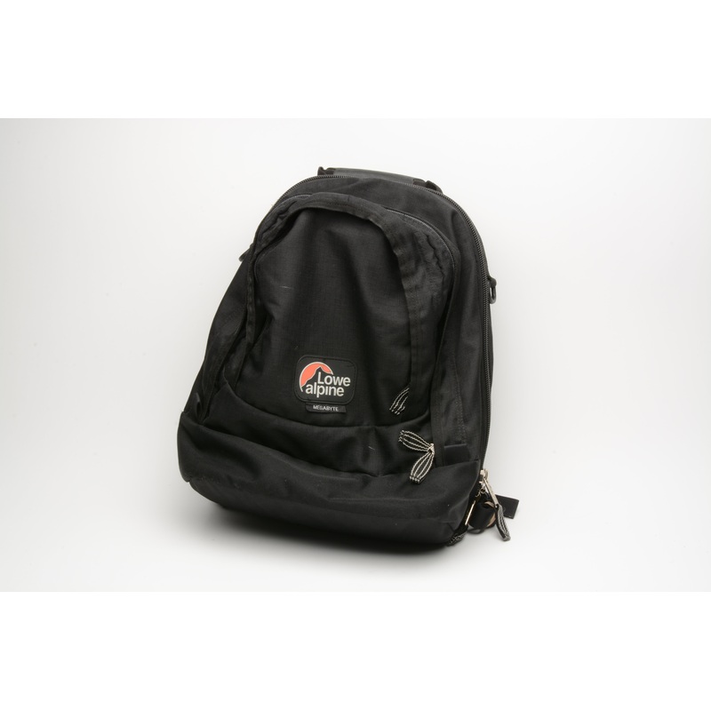 Lowe Alpine Megabyte Backpack – padded, clean (black)