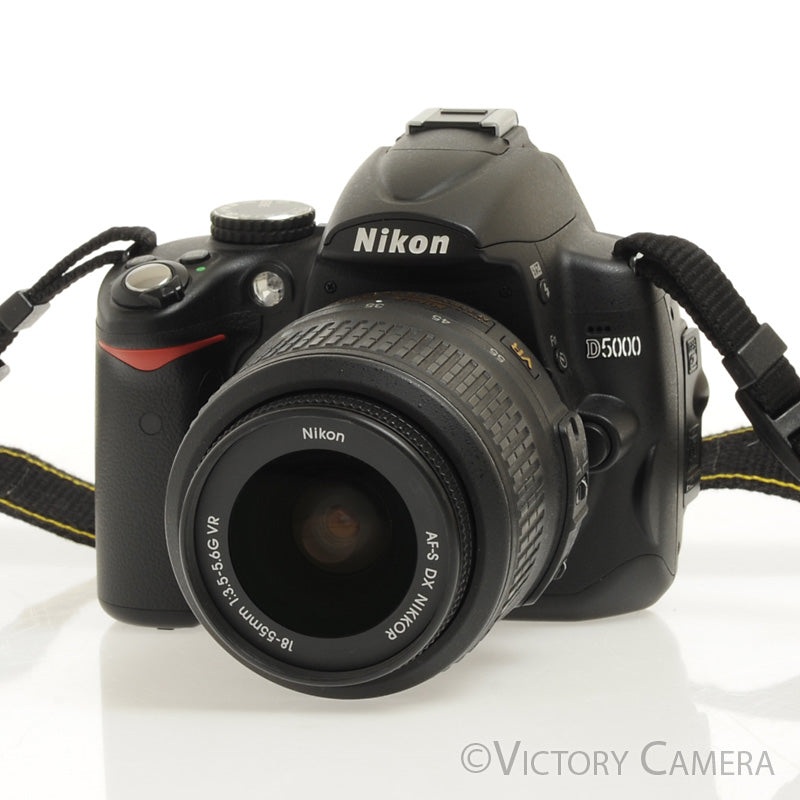 Nikon D5000 12.3MP Digital SLR Camera Body w/ 18-55mm Lens ~4700 Shots [MINT-]