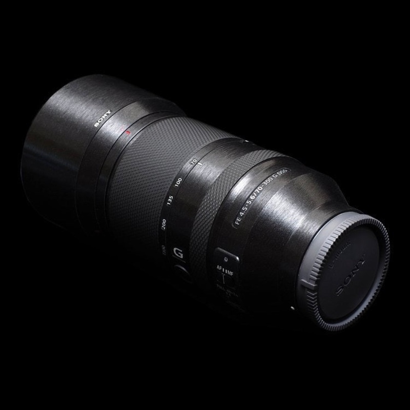 SONY FE 70-300 G 4.5-5.6 Lens Skin Brushed Black