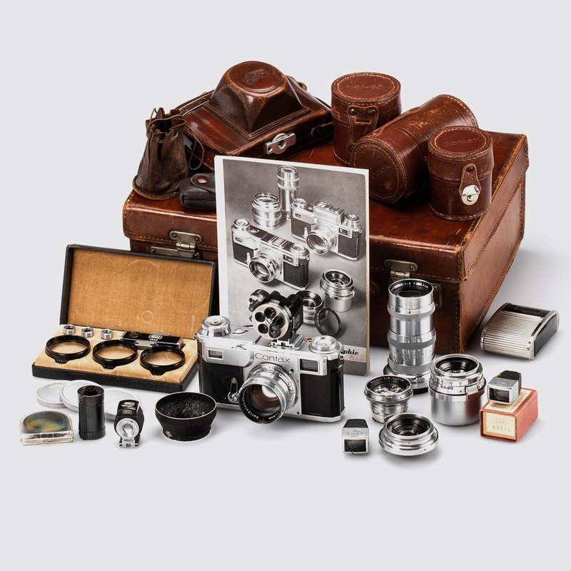 Contax II Outfit
