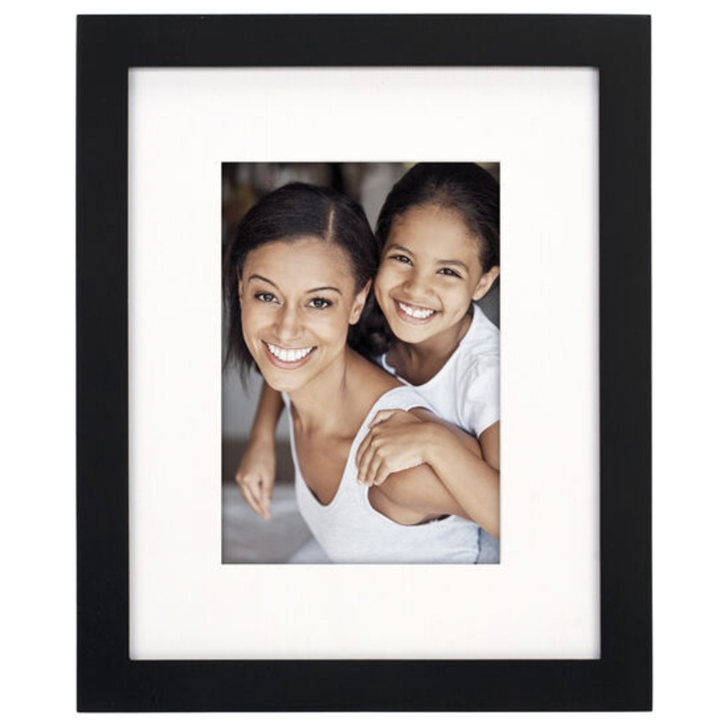 Malden Linear Black Frame – 8071 8×10 with Mat or 11×13