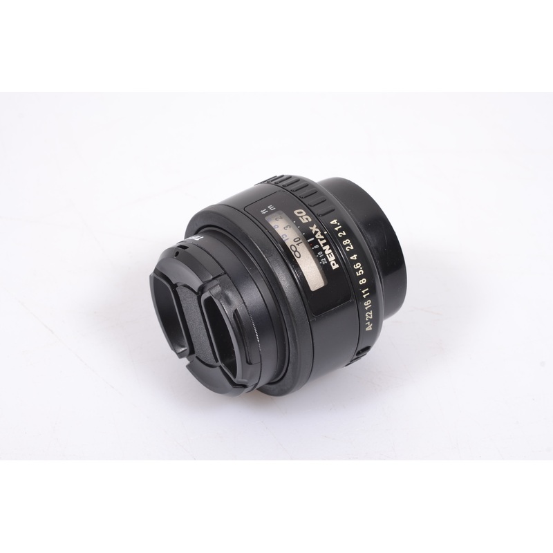 Pentax SMC FA 50mm F1.4 Prime Lens, Caps, Warming filter, Nice!