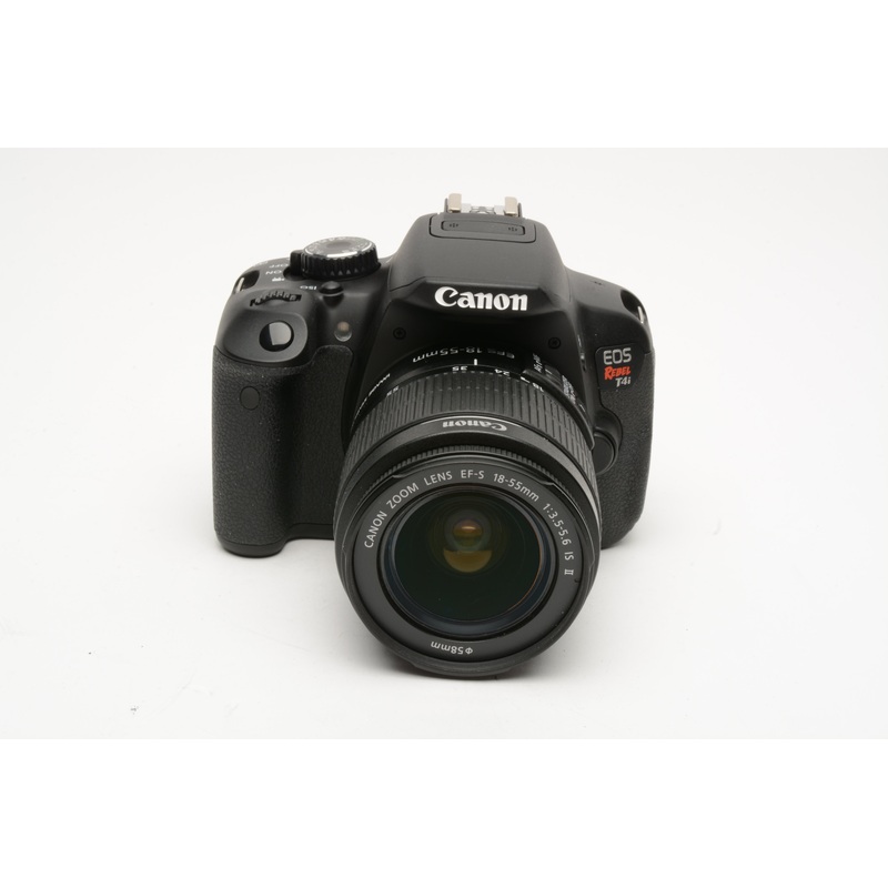 Canon T4i DSLR w/18-55mm f3.5-5.6 IS II, 2 batts+charger Mint-, ONLY 549 Acts!