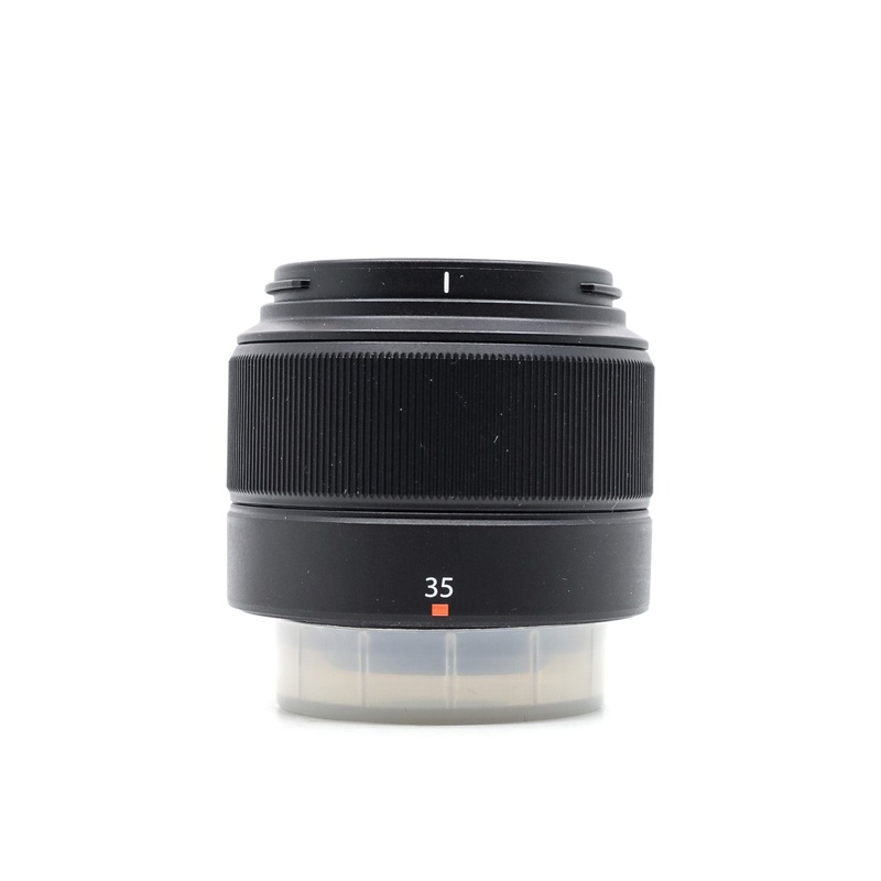 Fujifilm XC 35mm f/2