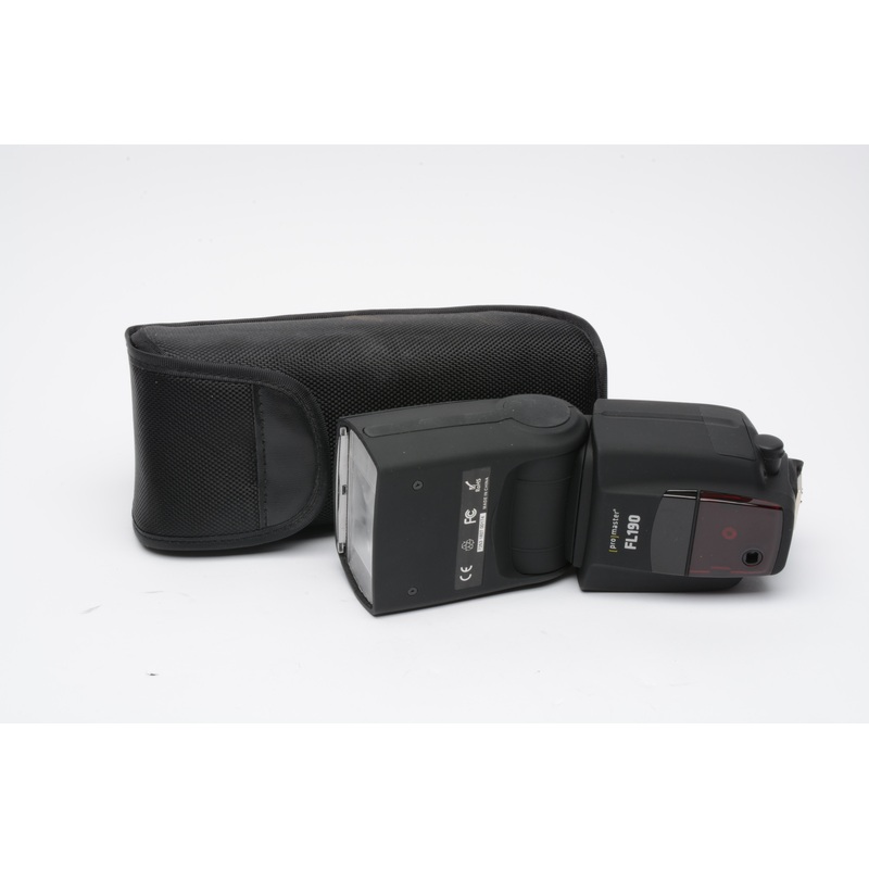 Promaster FL190 Electronic flash for Canon EOS DSLRs 7253 w/Case, Mint-