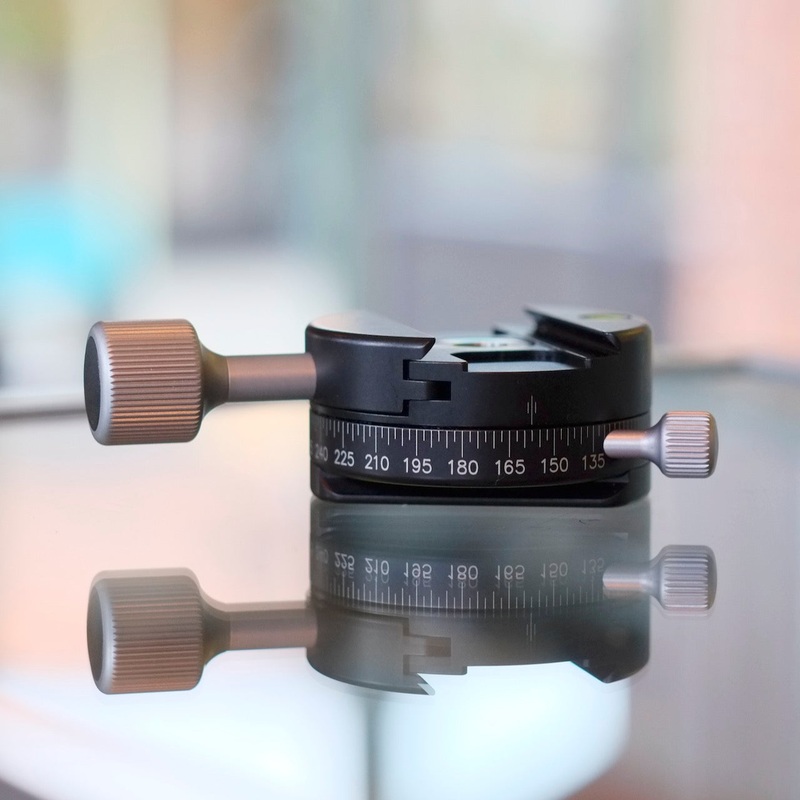 Really Right Stuff PCL-1 B Panning Clamp w/ PC-DVTL