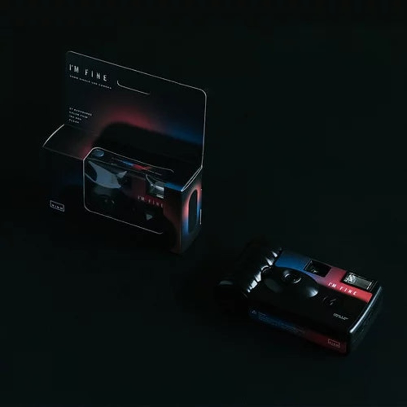IM Fine Single Use Camera Regular Edition – AURA (Black)
