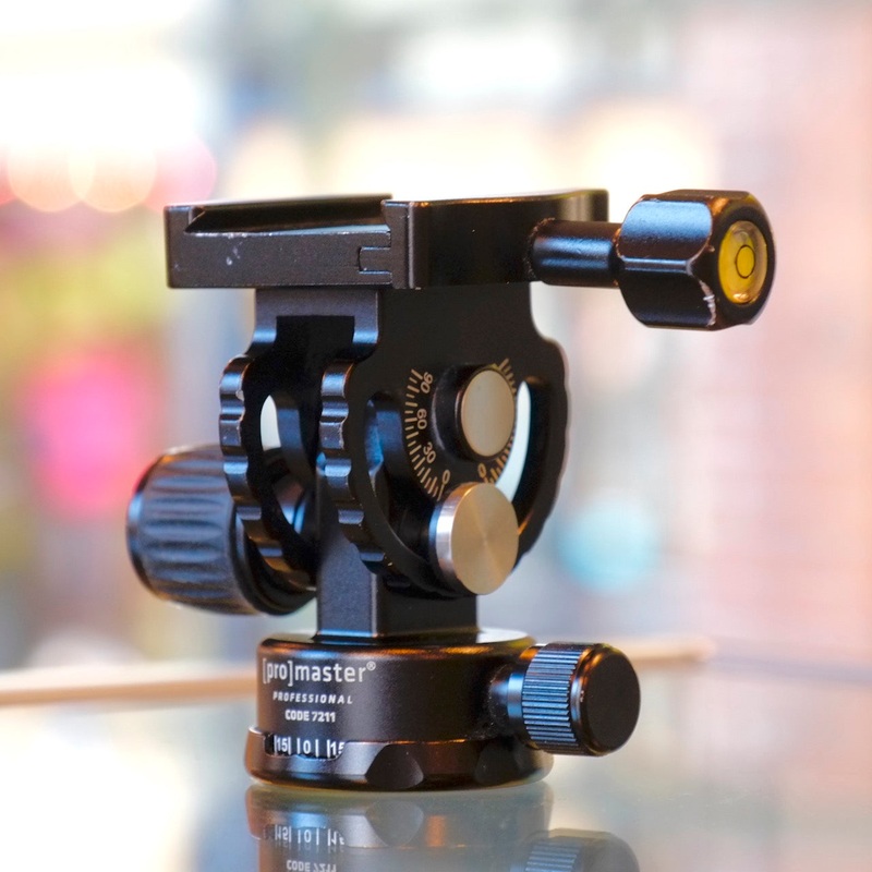 Promaster 7211 pan/tilt head