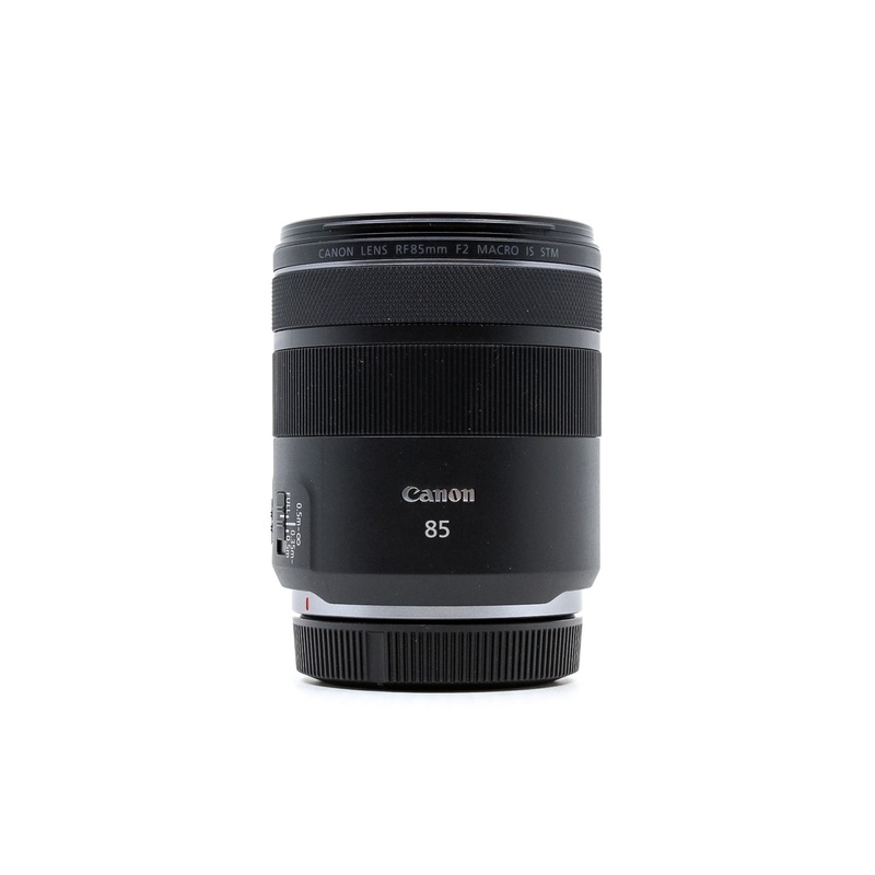 Canon RF 85mm f/2 Macro IS STM