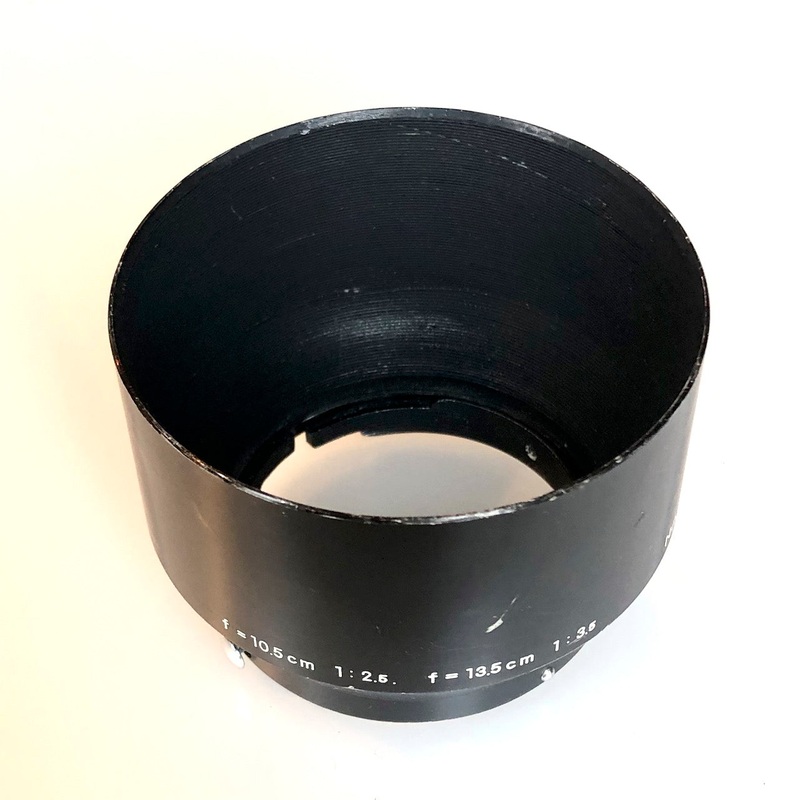 Nikon lens hood for 105mm f2.5 & 135mm f3.5 Working