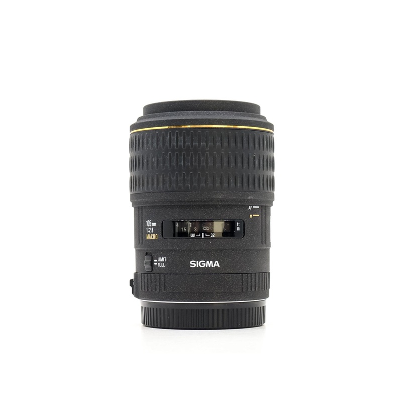 Sigma 105mm f/2.8 EX Macro – Canon EF Fit