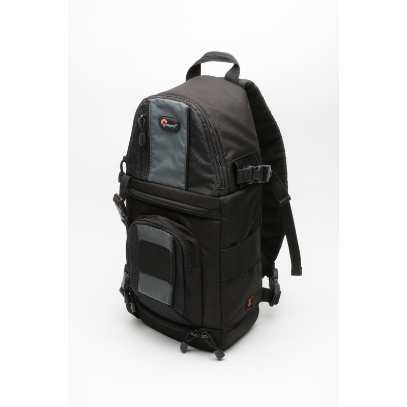 Lowepro SlingShot 102 AW sling pack, nice, clean, Quality pack