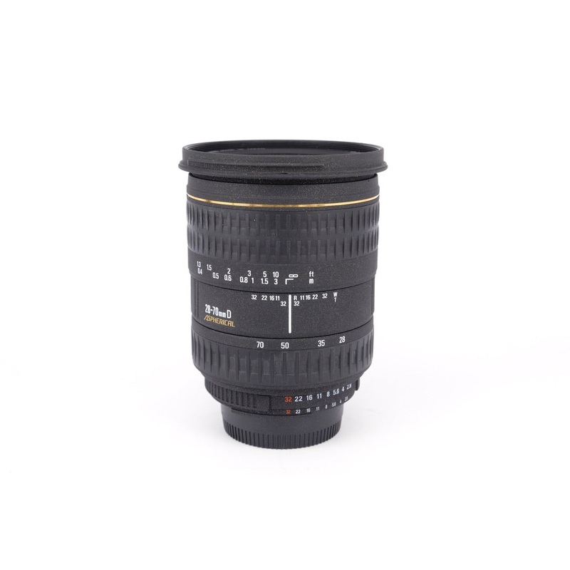 Used Sigma 28-70mm f/2.8D Nikon Fit Lens