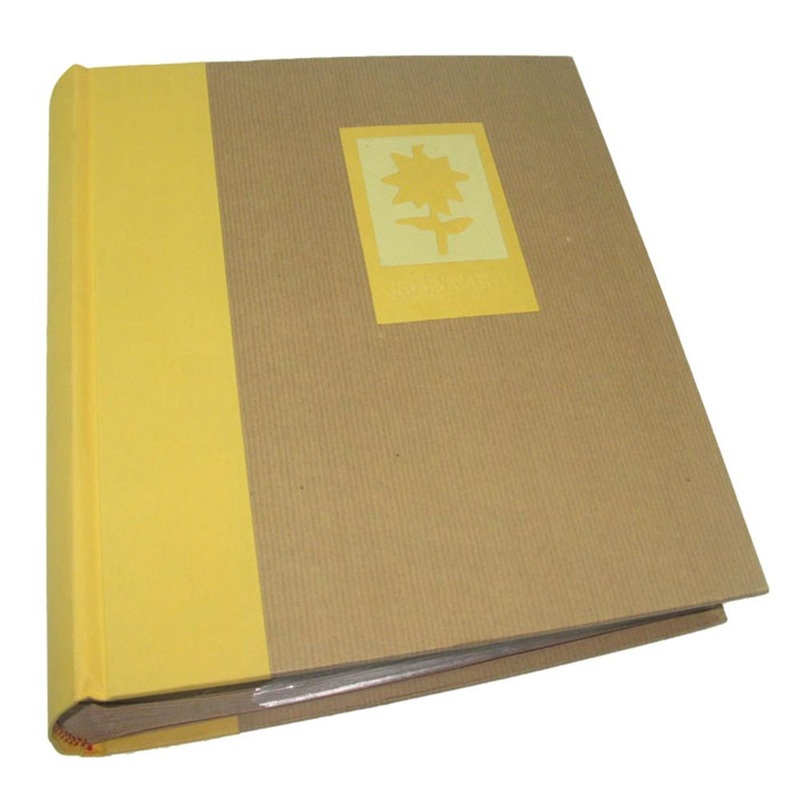 Green Earth Yellow Flower Slip In Photo Album for 200 7×5 Photos