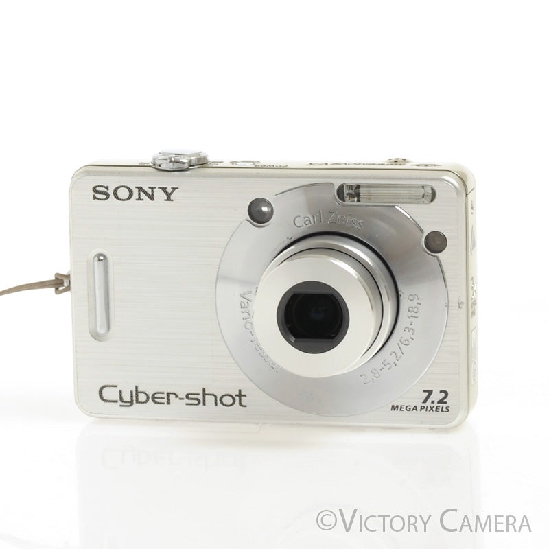 Sony Cyber-Shot DSC-W70 7.2MP Digital Point & Shoot Camera [EXC+]