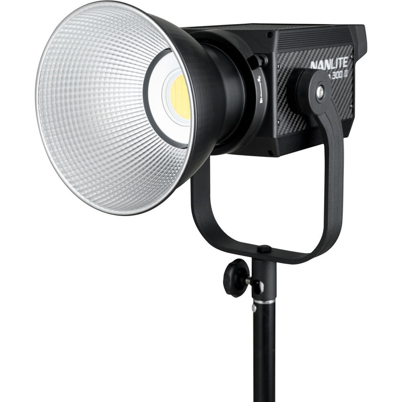 NANLITE Forza 300 II LED Spotlight – 31-2011