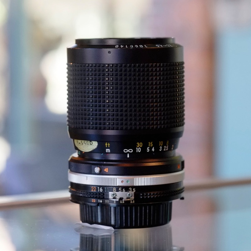 Nikon 35-105mm f3.5-4.5 AI-S Zoom-Nikkor