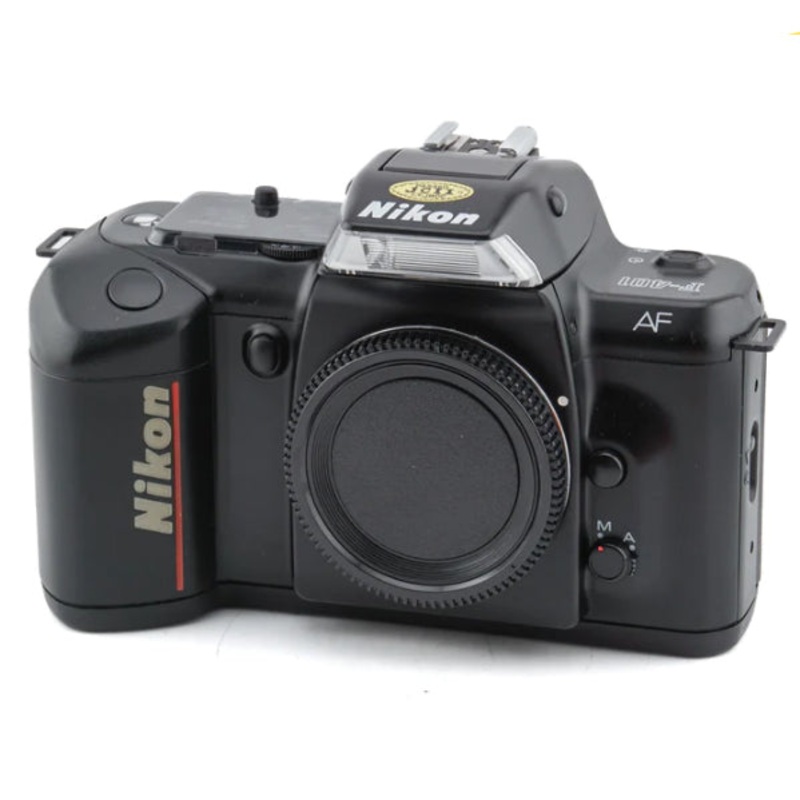 Nikon F-401 (Body Only) – 35mm SLR Film Camera