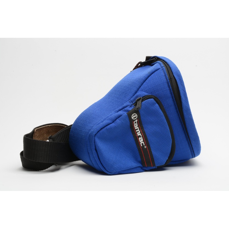 Tamrac #515 compact holster case for film or digital DSLRs, nice and clean (Blue)