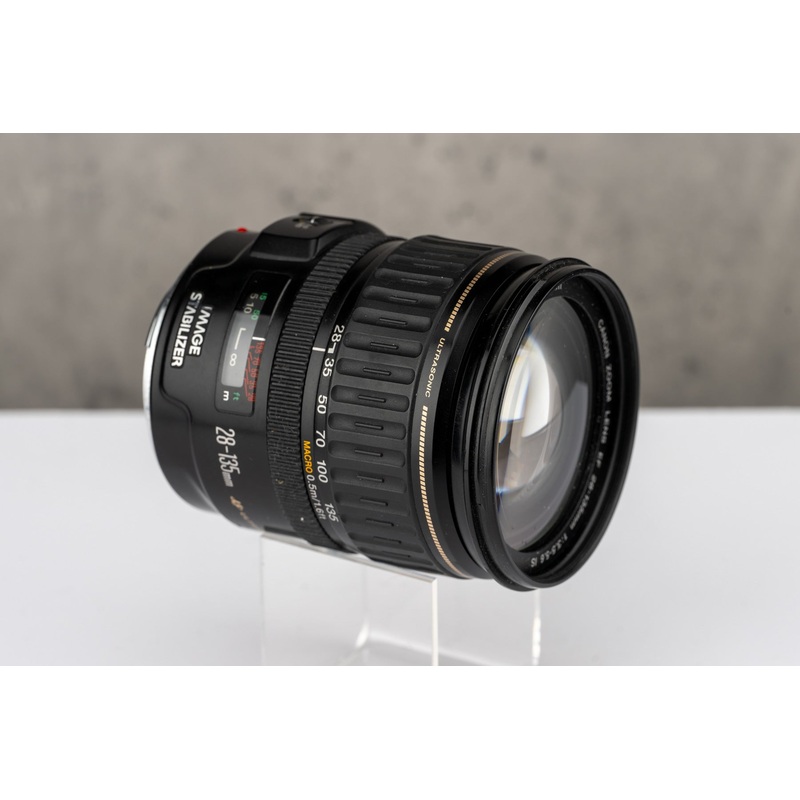 Used Canon EF 28-135mm f/3.5-5.6 IS USM