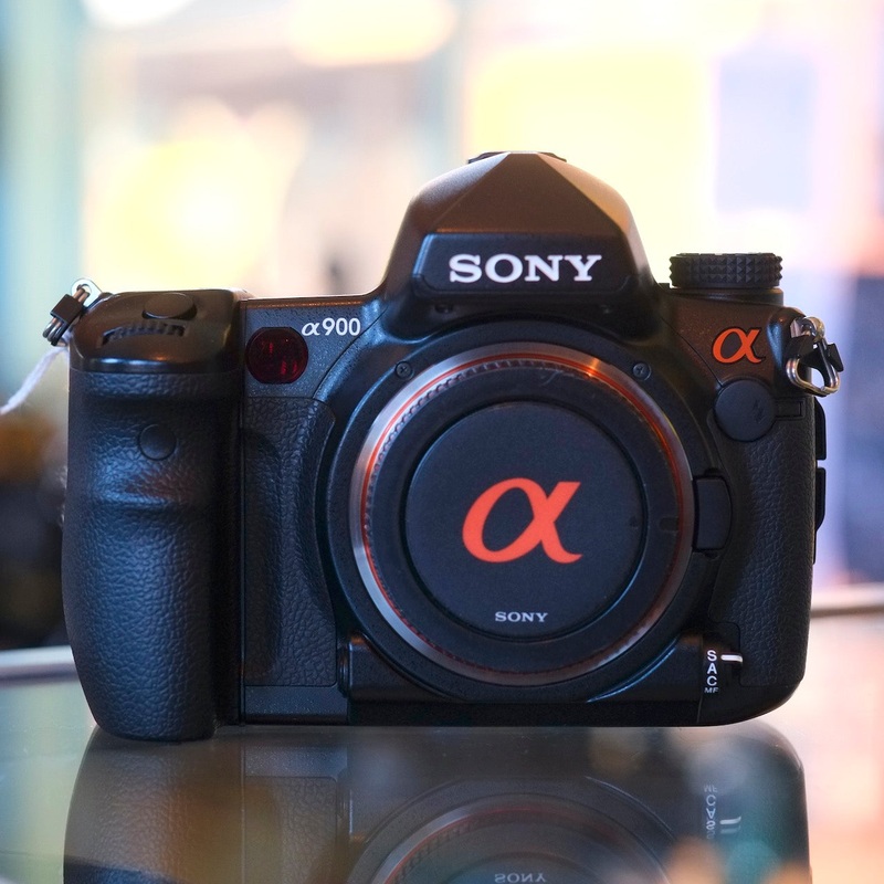 Sony A900