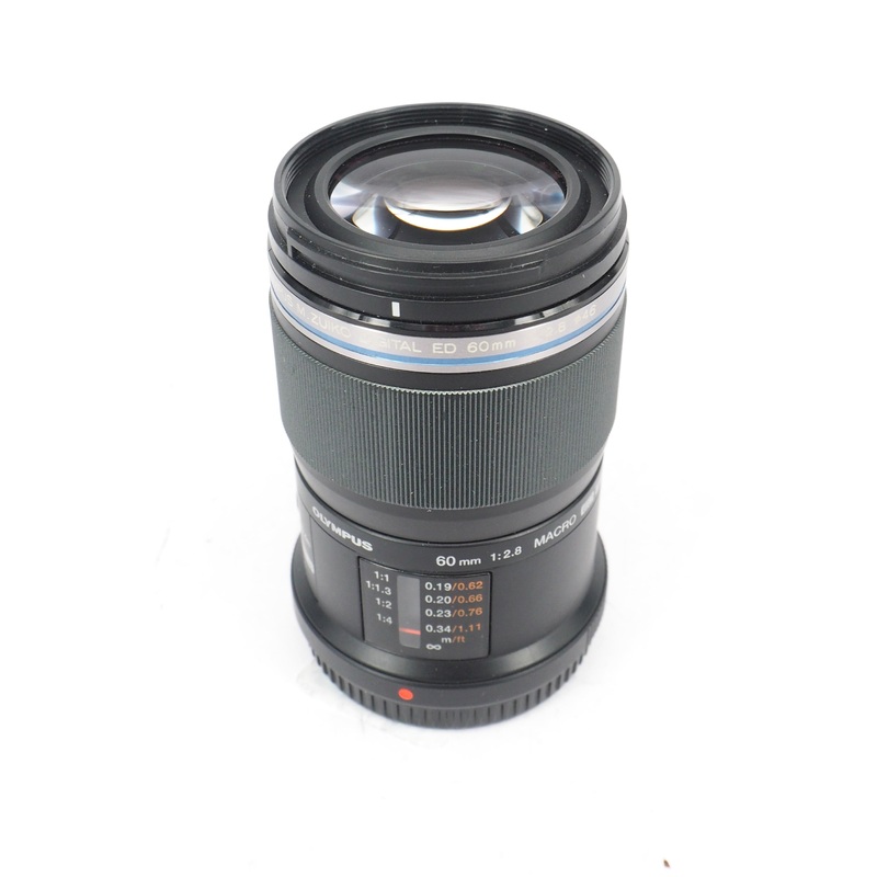 Used Olympus M.Zuiko ED 60mm f2.8 Macro Lens