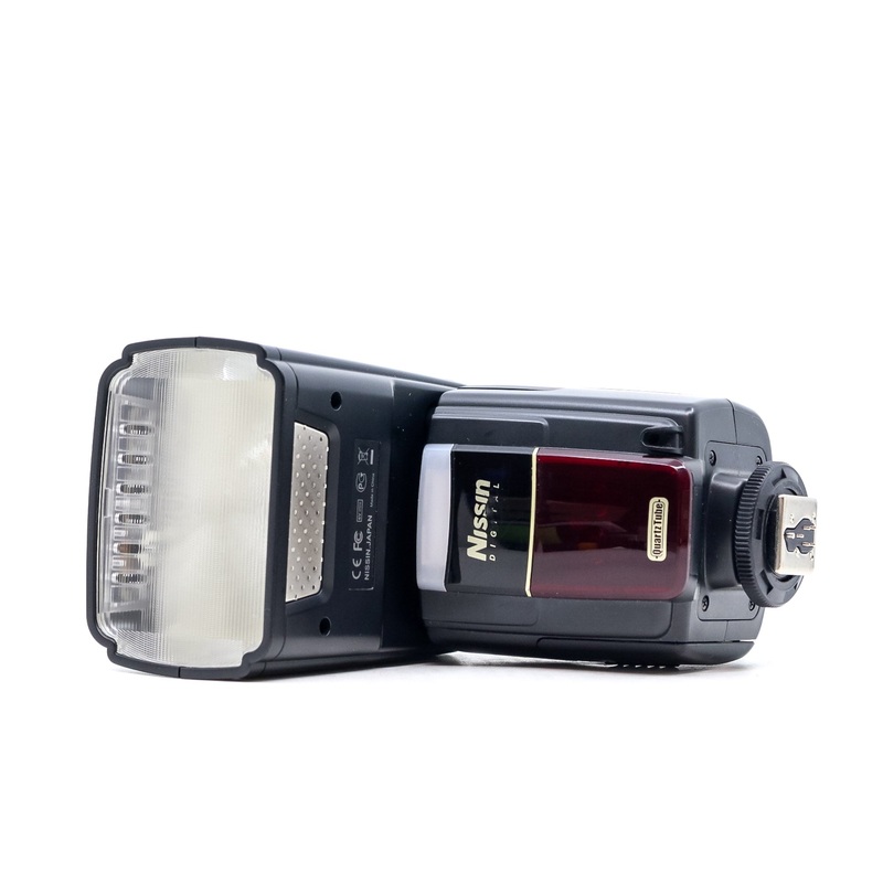 Nissin MG8000 Extreme Flashgun – Nikon Dedicated