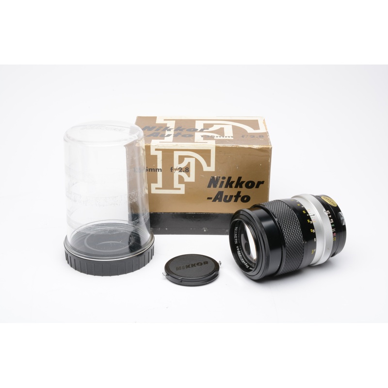 Nikon Nikkor-Q Nippon Kogaku 135mm f2.8 Non-AI portrait lens, clean & sharp, Boxed