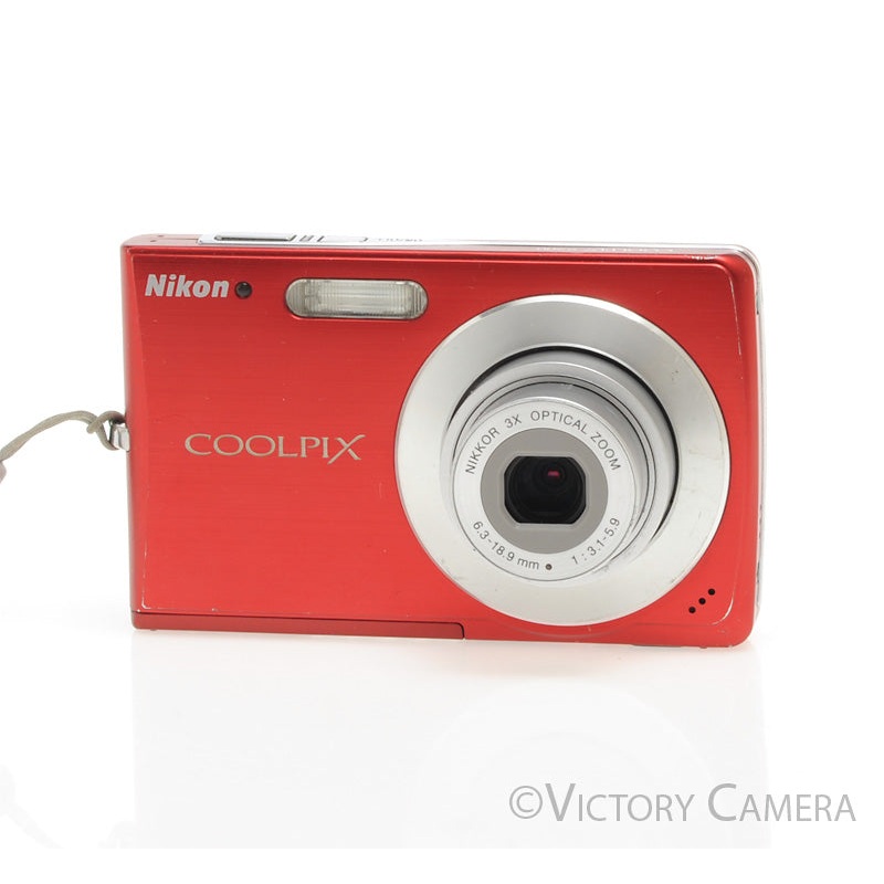 Nikon CoolPix S200 Red 7.1MP Digital Point & Shoot Camera [EXC]