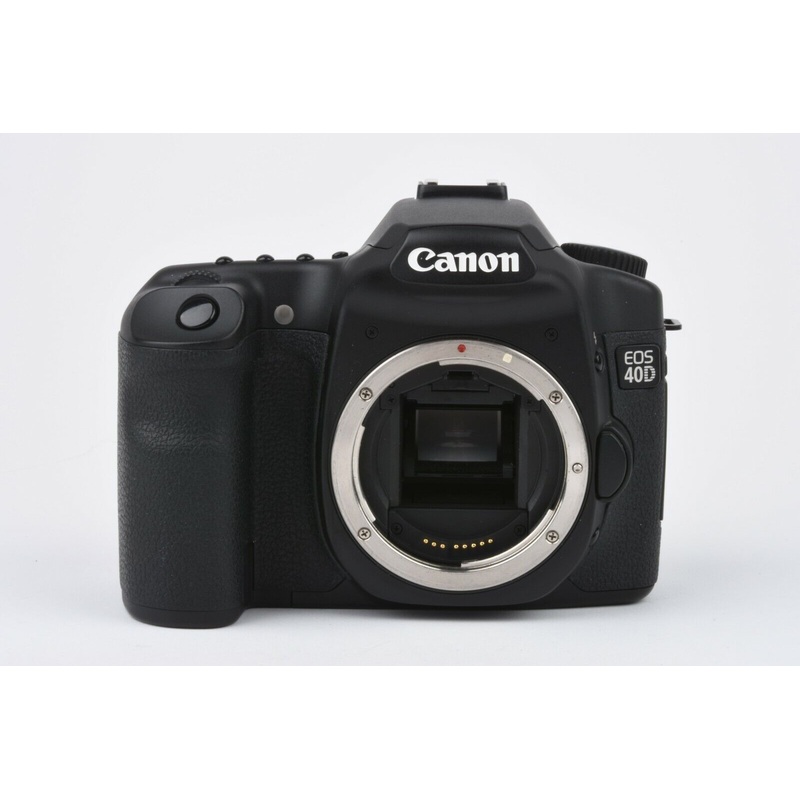 Canon EOS 40D Body, 2batts, charger, 4GB CF card, USB cable, 4814 Acts!!
