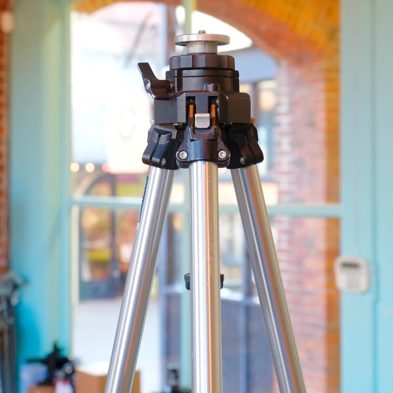 Manfrotto 055C