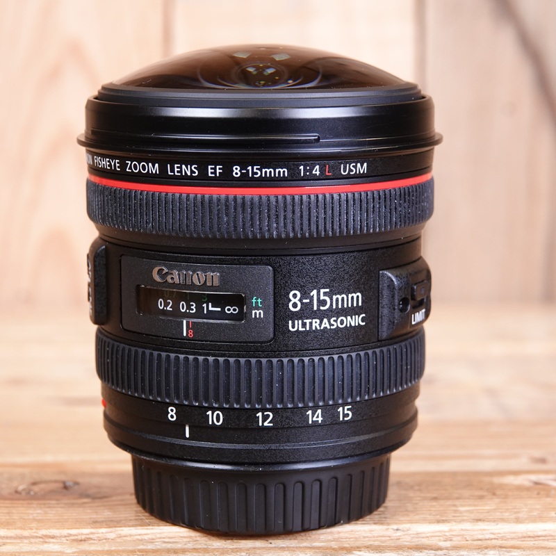 Used Canon EF 8-15mm F4 L USM Fisheye Lens
