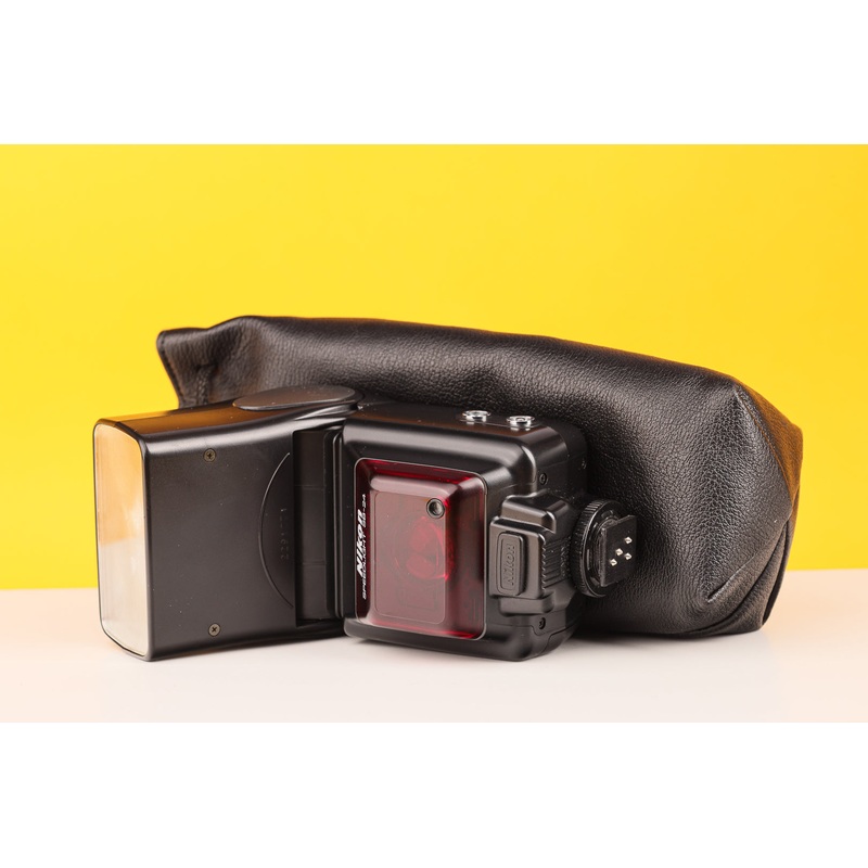 Nikon Speedlight SB-24 Flash with Case