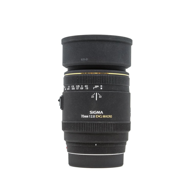 Sigma 70mm f/2.8 EX DG Macro – Sony A Fit