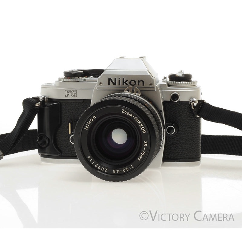 Nikon FG Chrome 35mm Film Camera w/ 35-70mm Zoom Lens [EXC+]