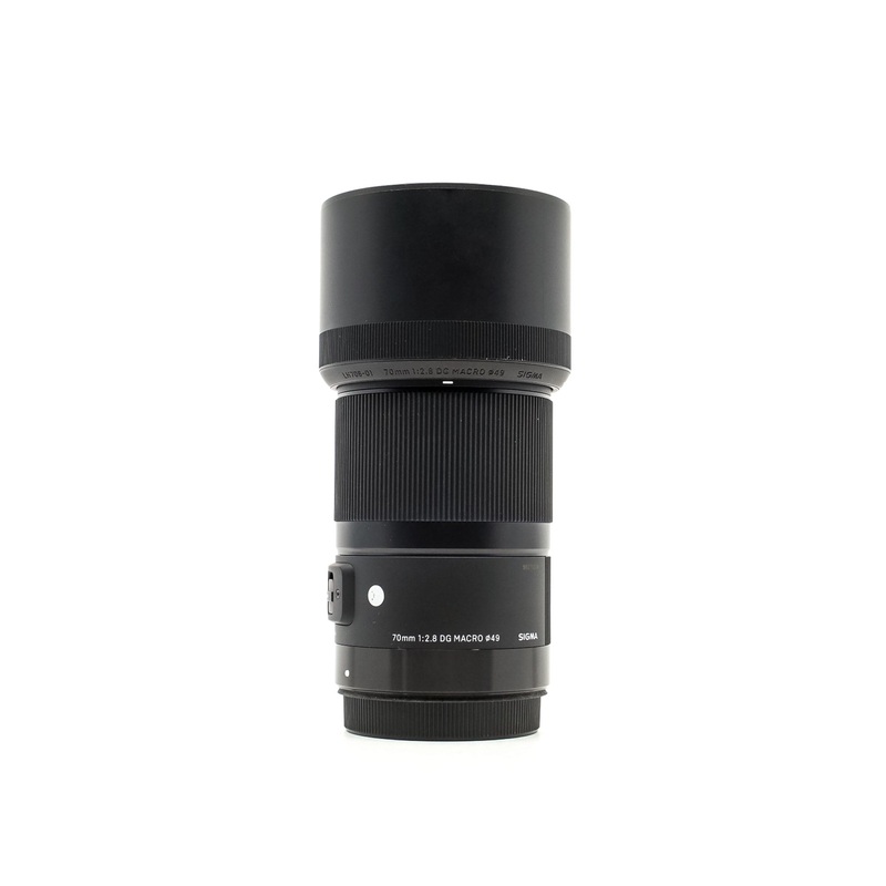 Sigma 70mm f/2.8 DG Macro ART – Canon EF fit