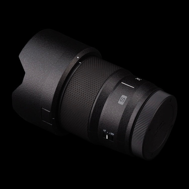 PANASONIC LUMIX S 35mm F1.8 Lens Skin Brushed Black