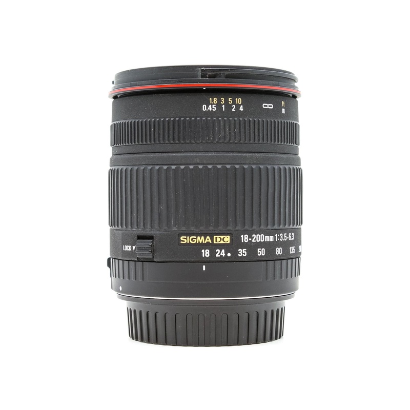 Sigma 18-200mm f/3.5-6.3 DC – Canon EF-S Fit