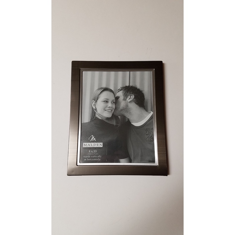 Malden 8×10 Suffolk Satin