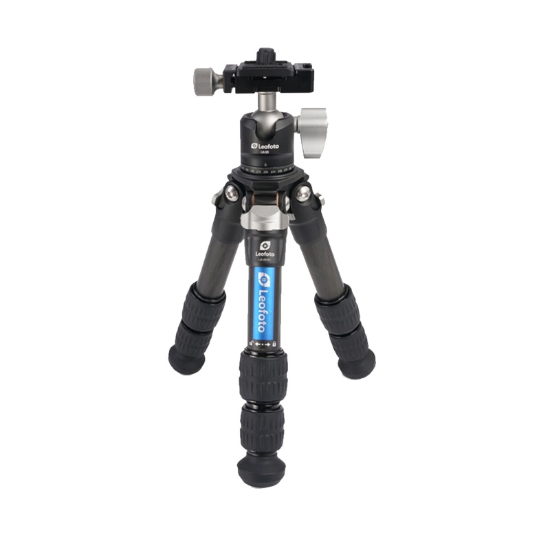 Leofoto Ranger LS-223C and LH-25 Carbon Fiber Table Tripod Kit