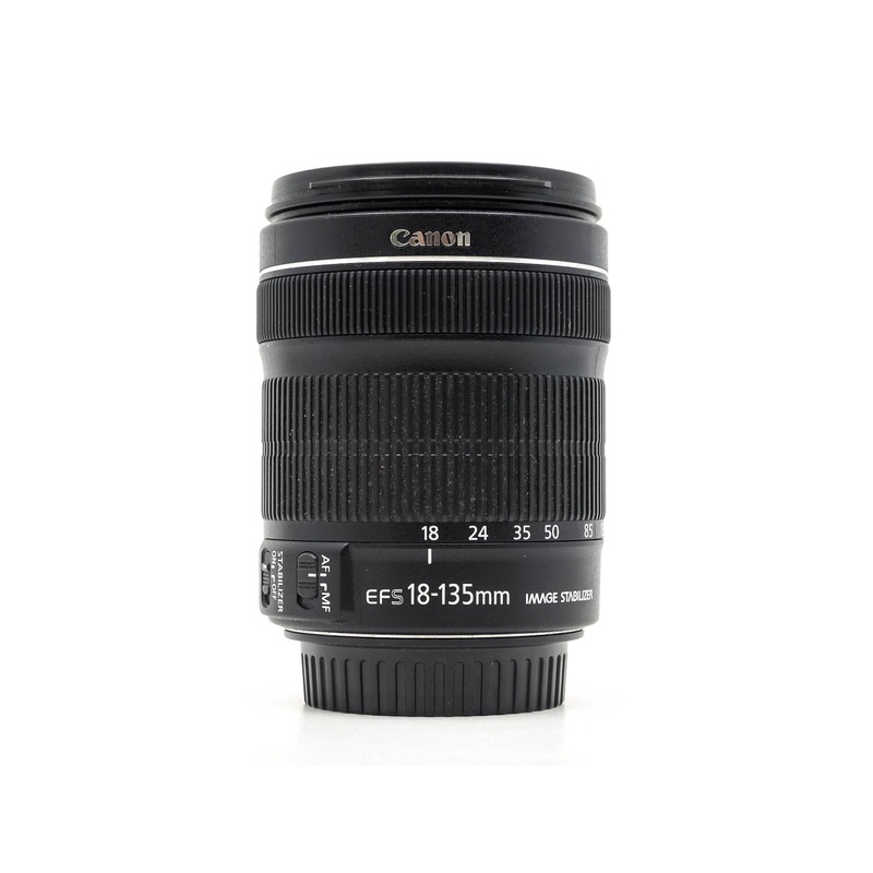 Canon EF-S 18-135mm f/3.5-5.6 IS STM
