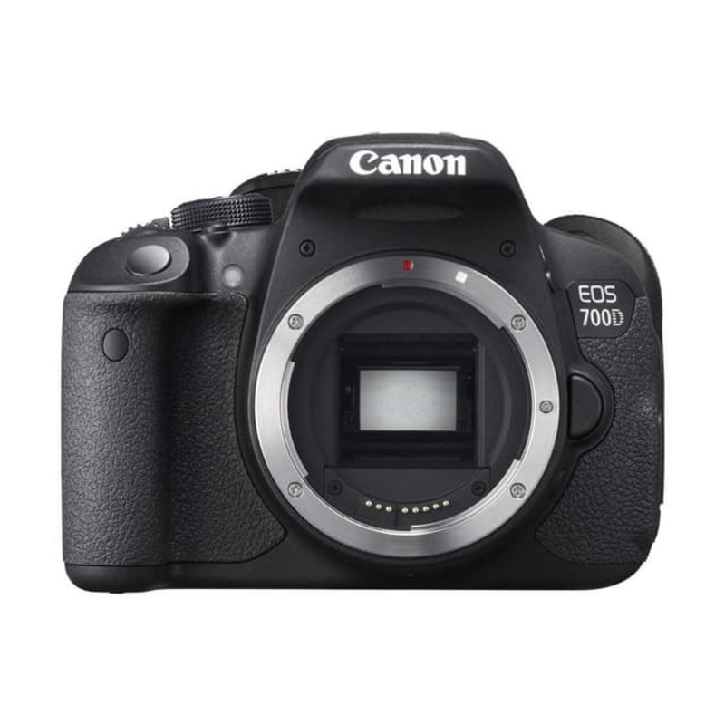 EOS 700D SLR – Black + Canon Canon EF-S 18-135mm f/3.5-5.6 IS STM f/3.5-5.6