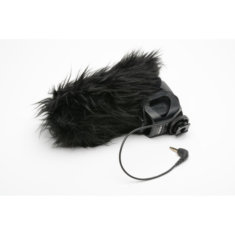 Rode VideoMic Pro, Very clean, Barely used w/Dead cat