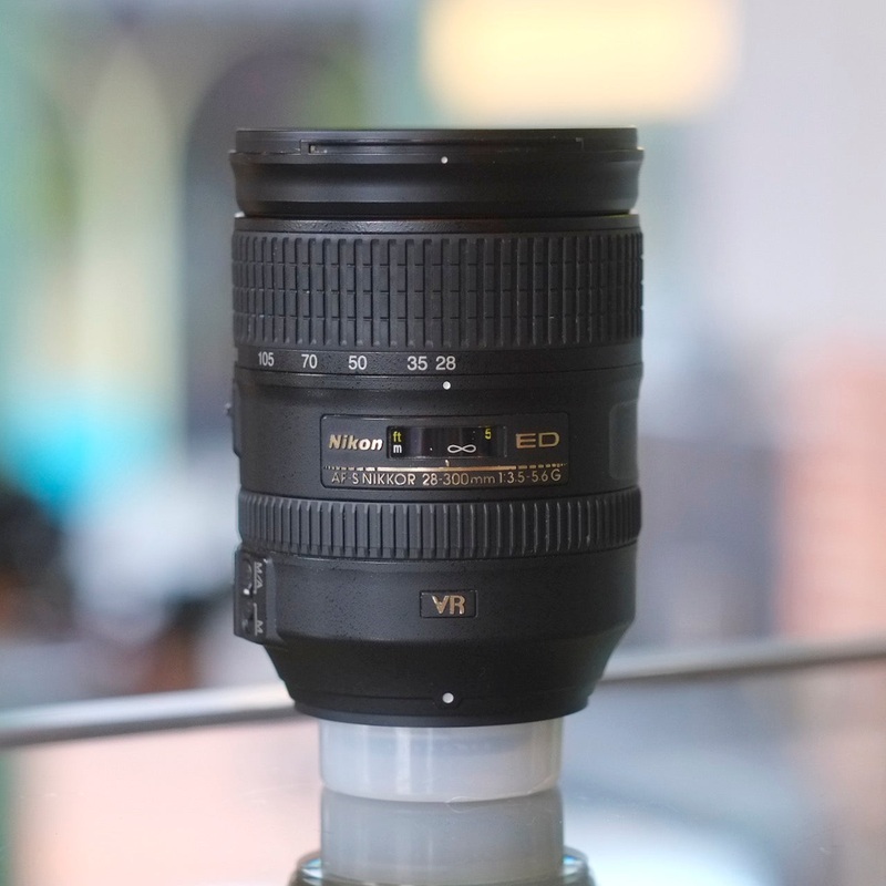 Nikon 28-300mm f3.5-5.6G AF-S VR II Nikkor