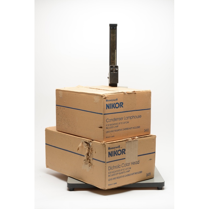 Nikor B&W darkroom enlarger bundle w/Condenser & Dichro heads, carrier, 75mm lens++