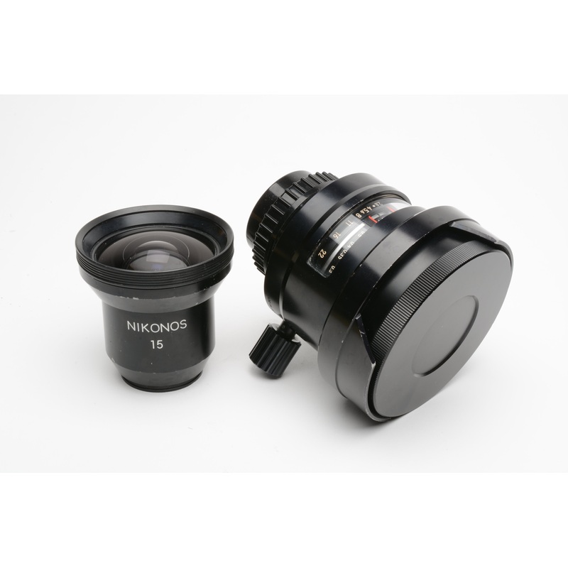 Nikon UW-Nikkor Nikonos 15mm f2.8 Lens w/Nikonos 15 Finder, caps, clean