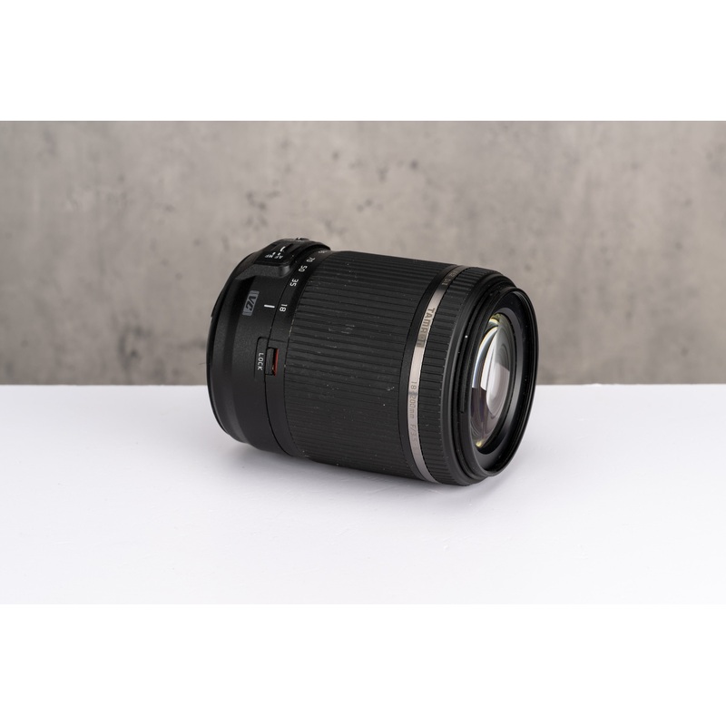 Used Tamron 18-200mm f/3.5-6.3 Di II VC Canon EF-S Fit
