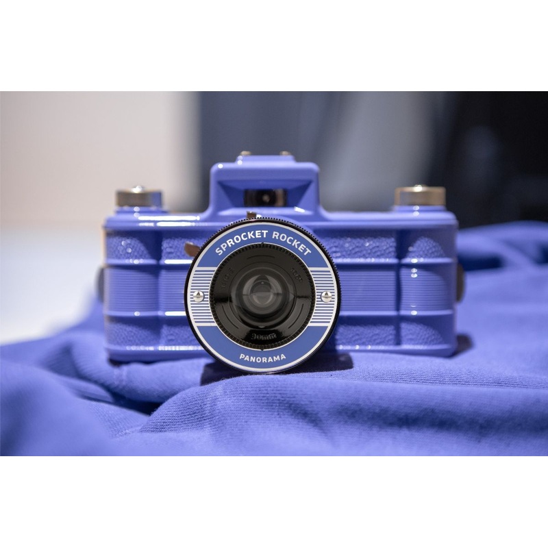 Lomography Sprocket Rocket Camera 35 mm Panoramic Camera Baja Blue