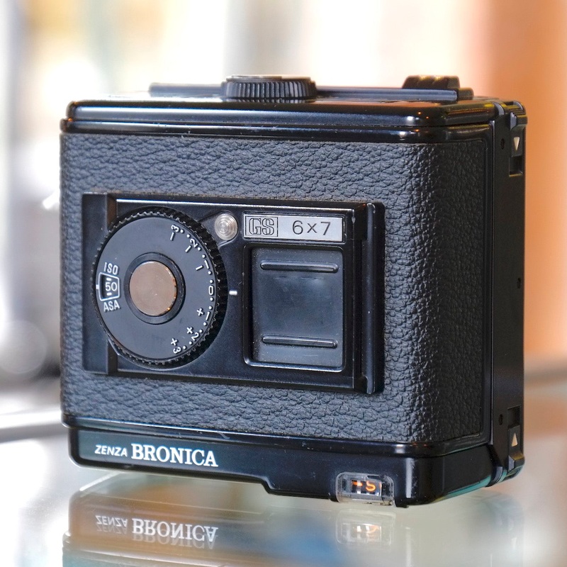 Bronica 6×7 220 back for GS-1