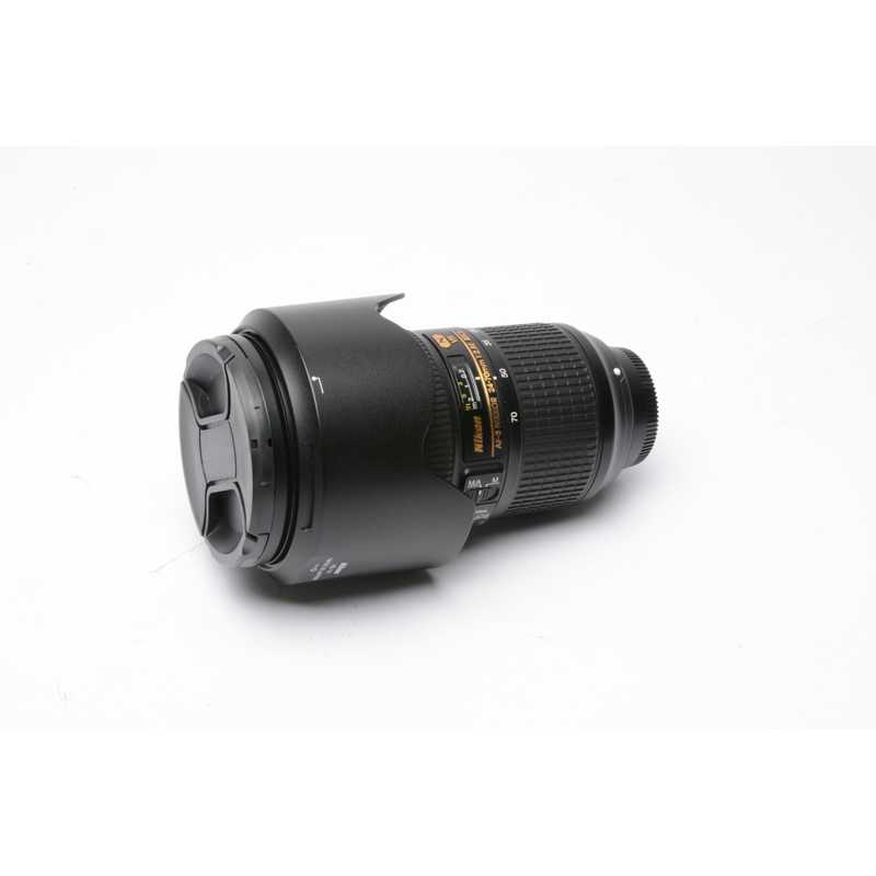 Nikon AF-S Nikkor 24-70mm f2.8E ED VR N zoom lens, USA Version, hood+caps Nice
